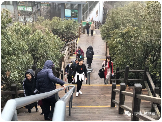江苏花季传媒官网站入口女神节的旅游纪录